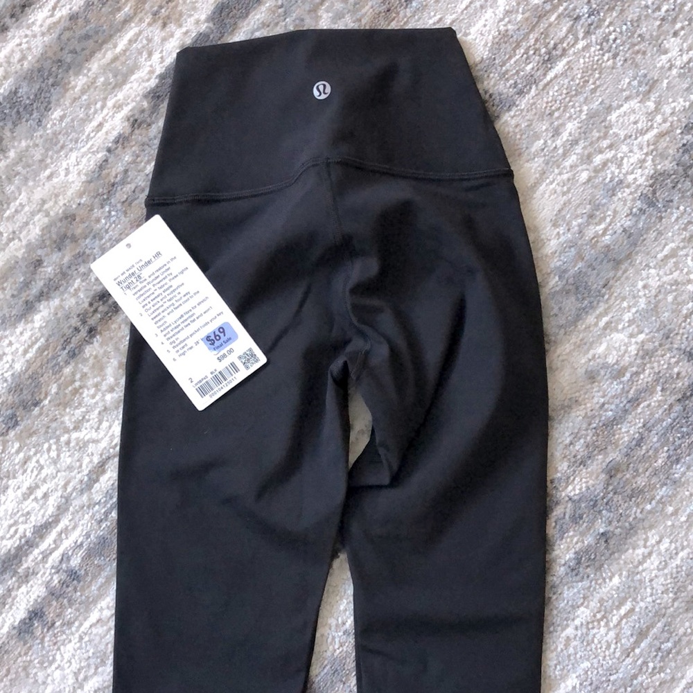 Lululemon Wunder Under HR Tight 28” Sz 2 Brand New